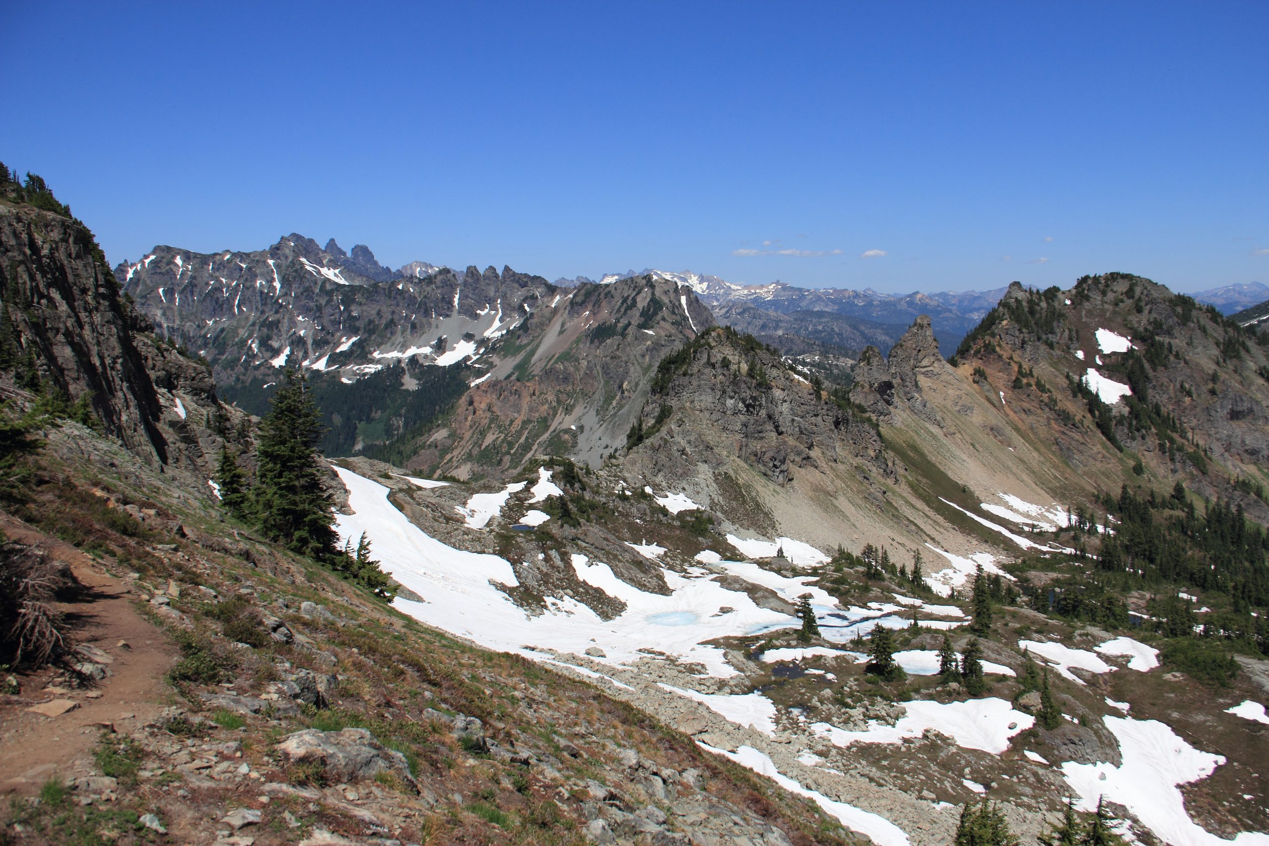 RACHEL/RAMPART LAKES & BEYOND